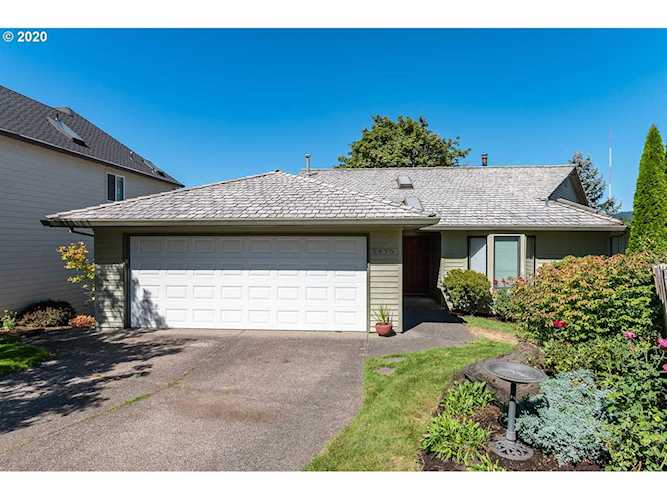 7475 SW Saint John Pl Portland, OR 97223