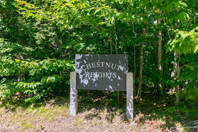 16 Chestnut Heights Rd Gray, ME 04039