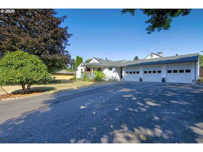 4313 B St Washougal, WA 98671