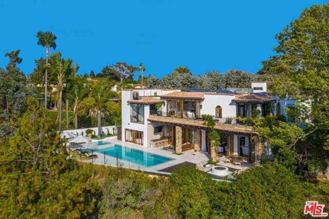 645 Adelaide Drive Santa Monica, CA 90402