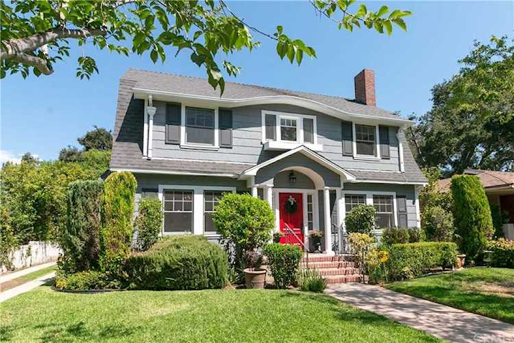 429 W 11th Street Claremont, CA 91711