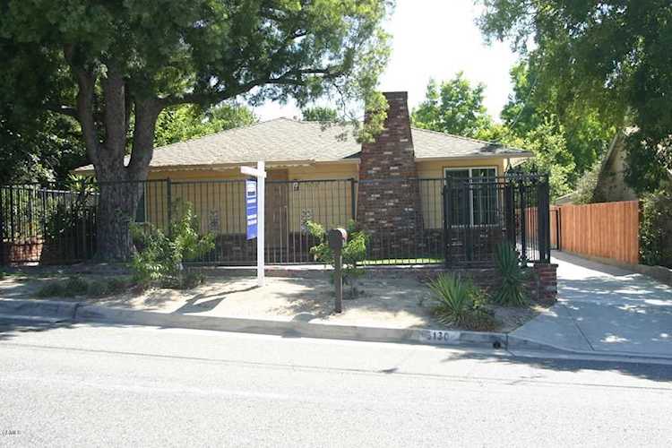 5130 Angeles Crest Highway La Canada Flintridge, CA 91011