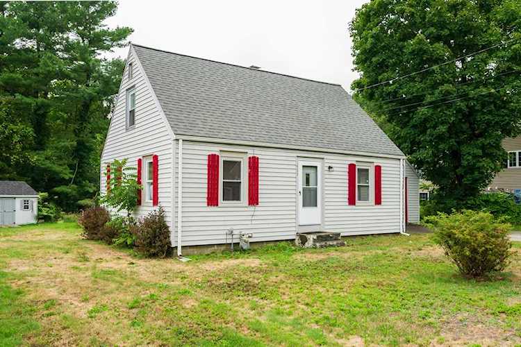 403 Salem Street Rockland, MA 02370