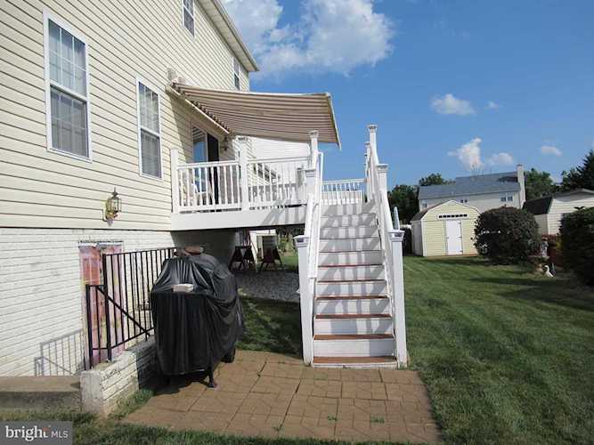 17 Kwanzan St Taneytown, MD 21787