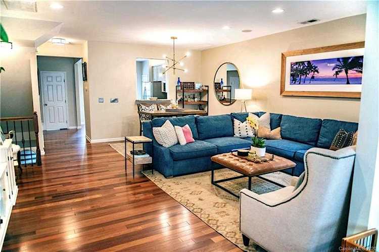 235 Lincoln St Charlotte, NC 28203