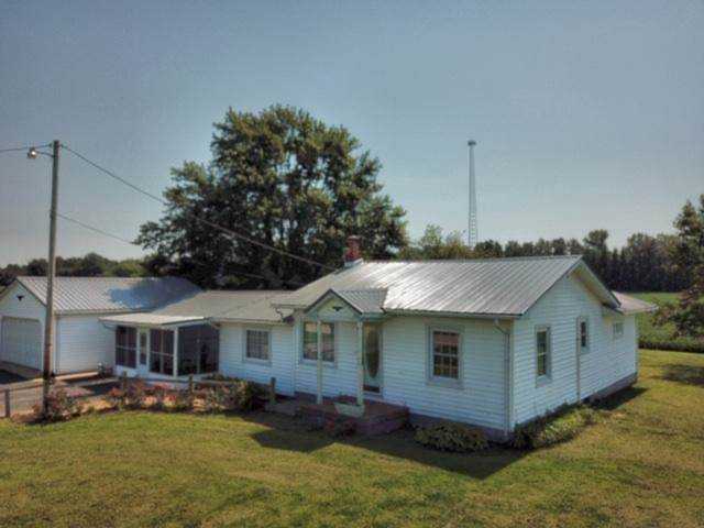 6277 Tennyson Road Tennyson, IN 47637