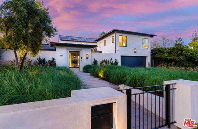 521 26th Street Santa Monica, CA 90402