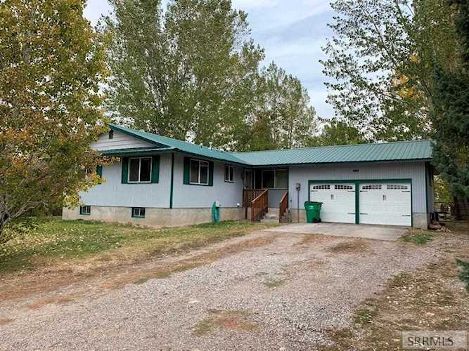 484 N 3950 E Rigby, ID 83442