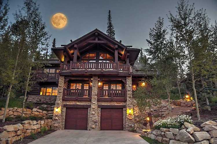 8723 Empire Club Dr Park City, UT 84060