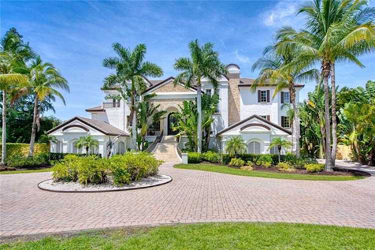 1726 Questar Ln Sarasota, FL 34231