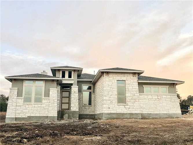 2407 Nature View LOOP Driftwood, TX 78619