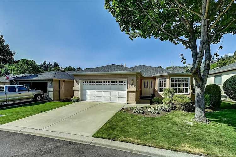 615 Glenmeadows Road Kelowna, BC V1V1N9