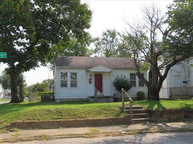 1300 HENNING Avenue Evansville, IN 47714