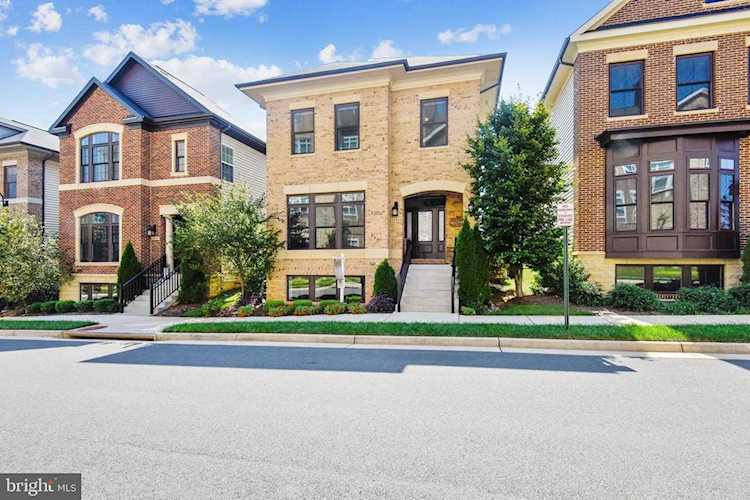 44533 Neponset St Ashburn, VA 20147