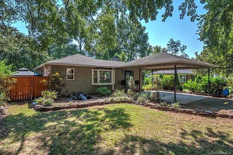 516 Lorna St Charlotte, NC 28205