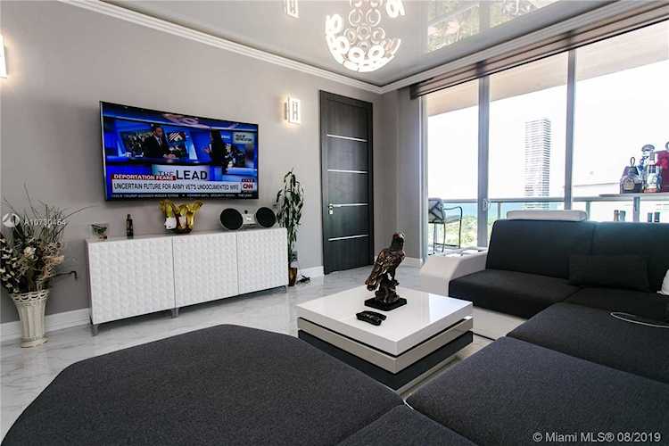 19390 Collins Ave #PH-22 Sunny Isles Beach, FL 33160