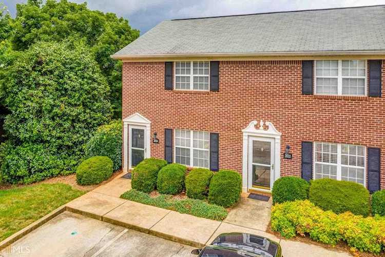 2834 Florence Dr Gainesville, GA 30504