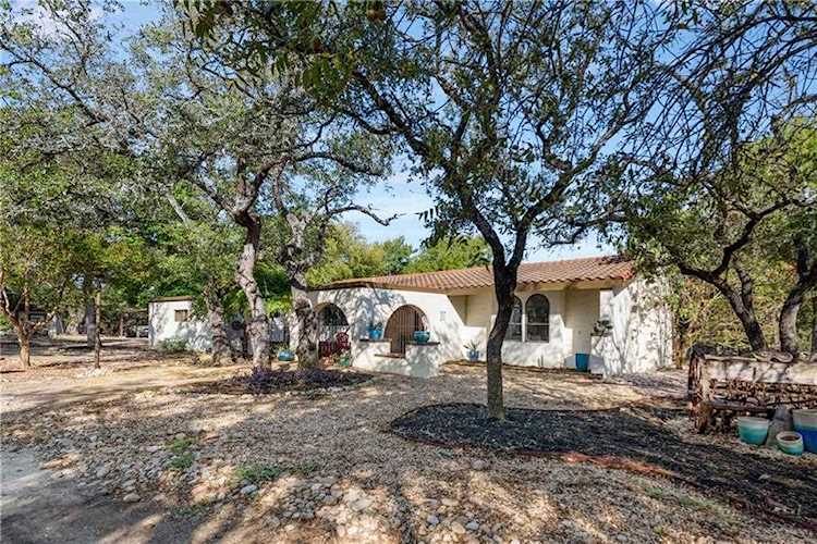 400 Live Oak Liberty Hill, TX 78642