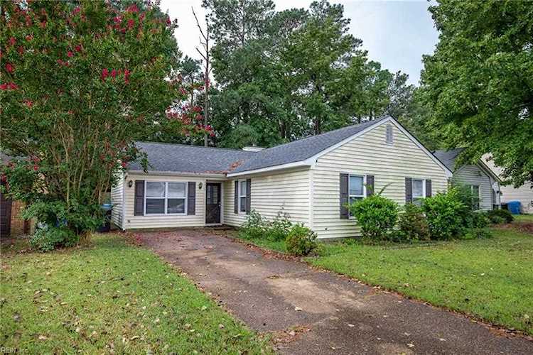 home for sale in Amhurst Virginia Beach VA 23462 - MLS 10341141 Photo 1