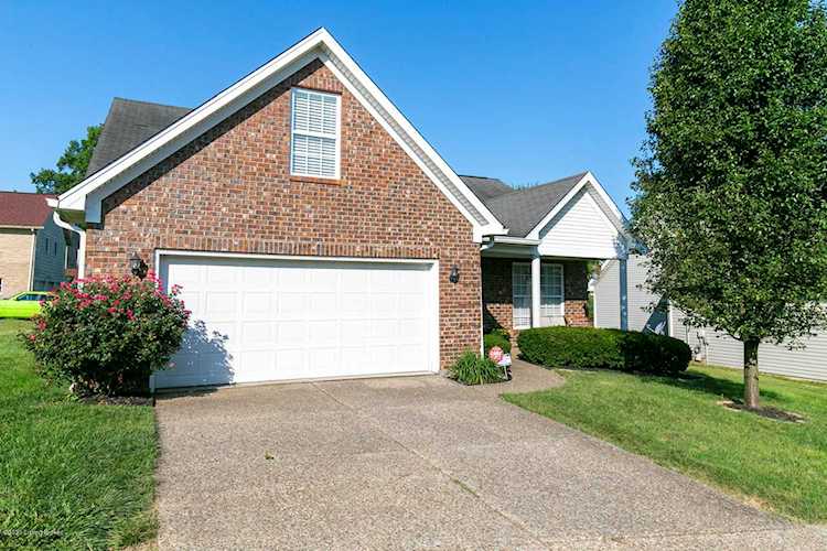 2912 Hewitt Place Ct Louisville, KY 40299