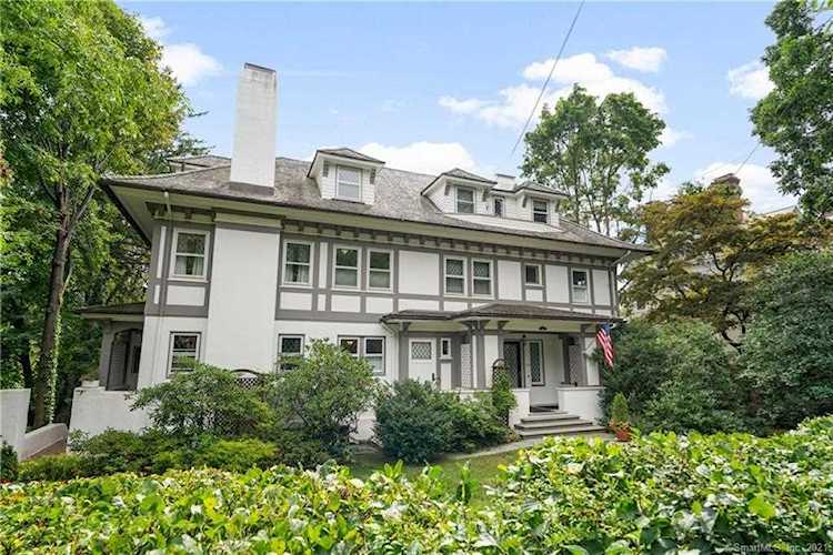 425 Saint Ronan Street New Haven, CT 06511