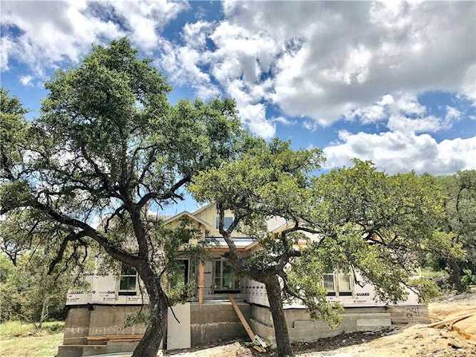 241 Wilderness CV Driftwood, TX 78619