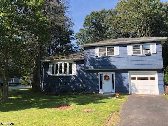 7 Lakeview Ct Rockaway Twp., NJ 07866