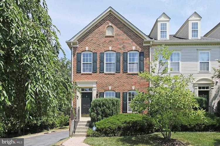 4501 Hidden Stream Ct Owings Mills, MD 21117 | MLS ® MDBC501112 Photo 1