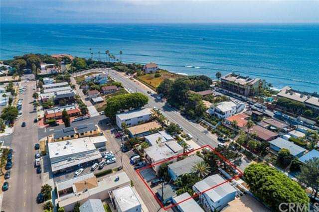 1027 3Rd Street Encinitas, CA 92024