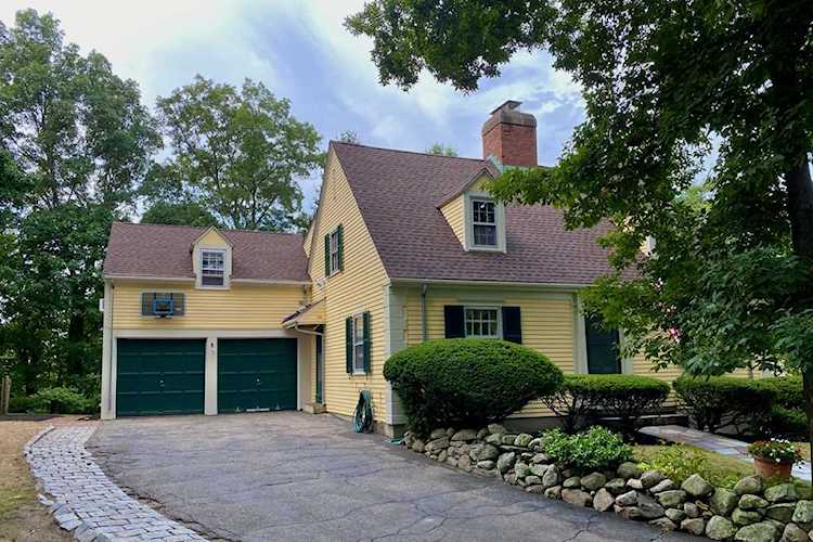 18 Ardley Place (Not Road) Winchester, MA 01890