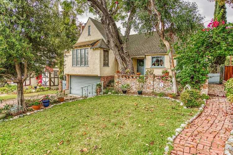 1249 N Cedar Street Glendale, CA 91207