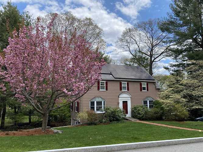 37 Emerson Rd Winchester, MA 01890