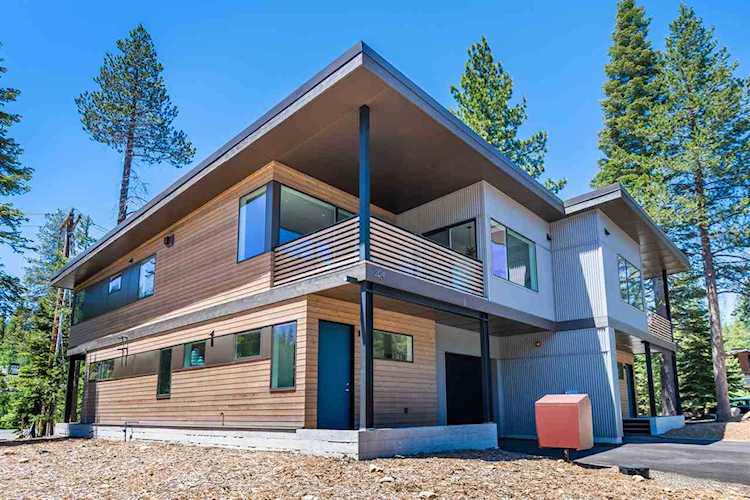 204 Palisades Circle Olympic Valley, CA 96146 | MLS 20202779 Photo 1