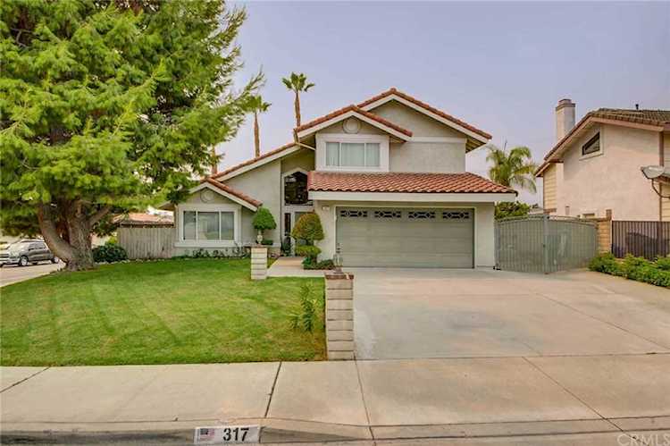317 Conestoga Road San Dimas, CA 91773