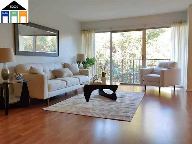 425 Orange St Oakland, CA 94610