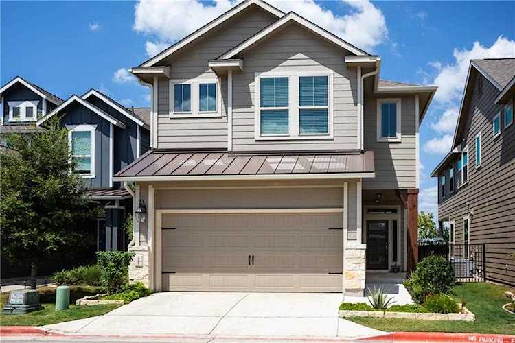 222 Simon Kyle, TX 78640