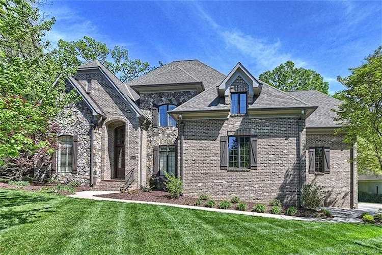 1325 Wendover Park Ln Charlotte, NC 28211