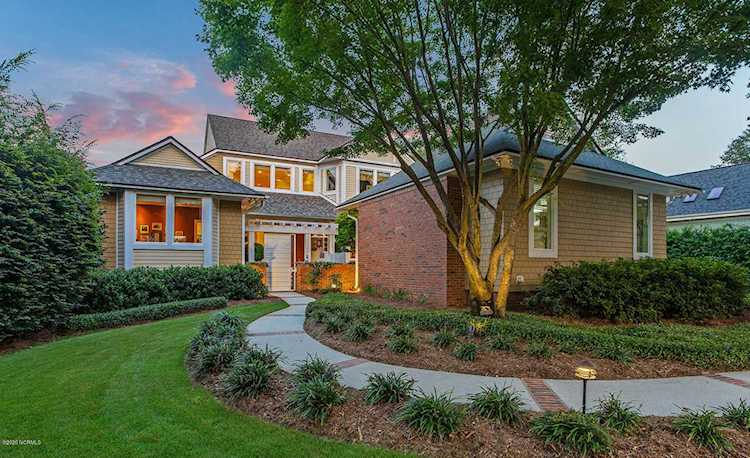812 Wild Dunes Circle Wilmington, NC 28411