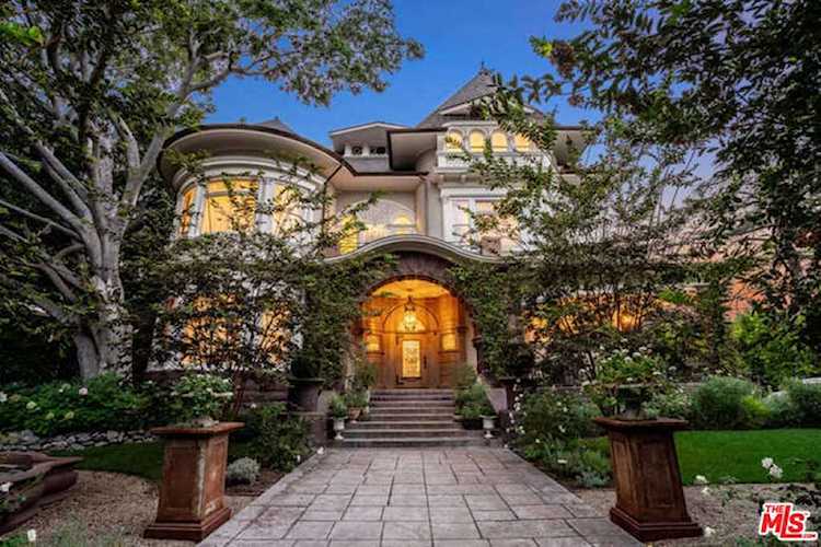 637 S Lucerne Boulevard Los Angeles, CA 90005