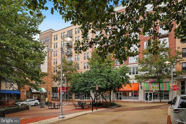 444 Broad St #424 Falls Church, VA 22046