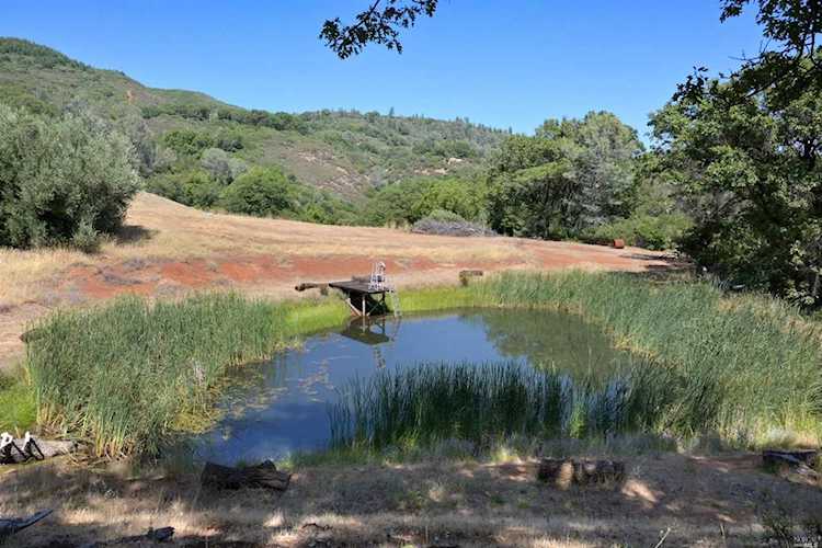 34151 Pine Mountain Road Cloverdale, CA 95425