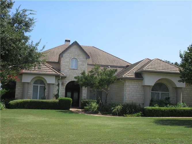 2001 Lauren DR Spicewood, TX 78669