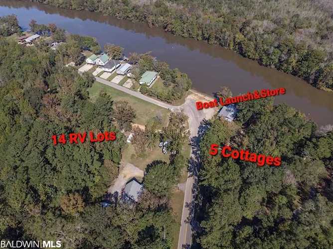 8075 Bryants Landing Road Stockton, AL 36579