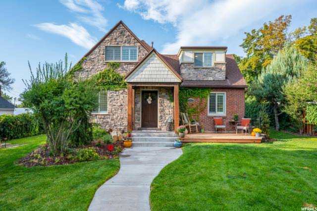 1853 E Lincoln S Ln Holladay, UT 84124