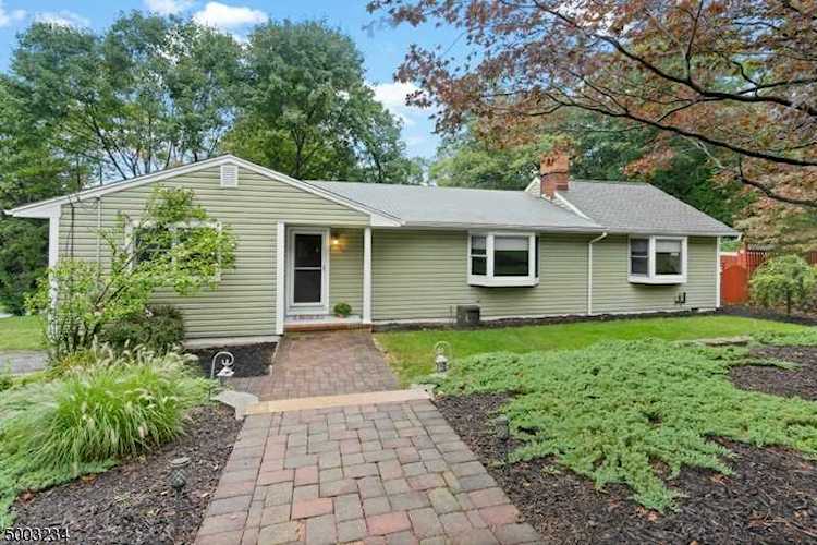 3 Ginger Ln Sparta Twp., NJ 07871
