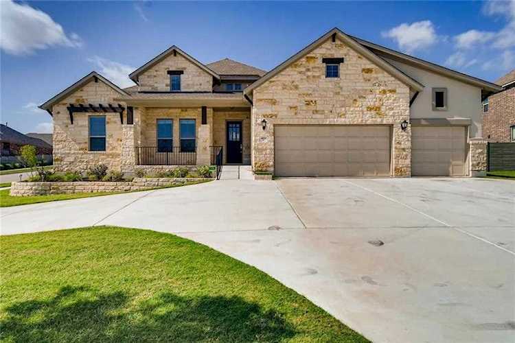 4100 Mercer RD Georgetown, TX 78628