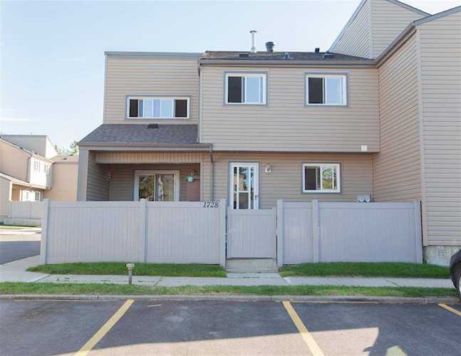 1728 Lakewood Road S Edmonton, AB T6K 3B6