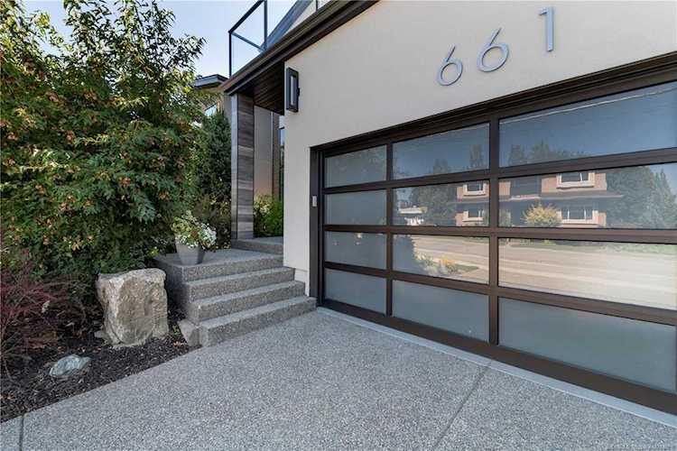 661 Mcclure Road Kelowna, BC V1W1L7