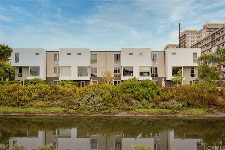 310 Washington Boulevard #503 Marina Del Rey, CA 90292