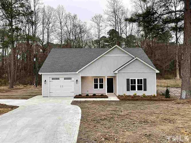 612 Camellia Drive Four Oaks, NC 27524